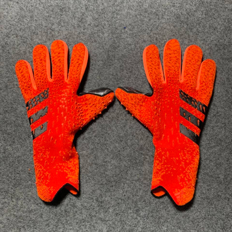 Luva de Goleiro Adidas Predator Freak