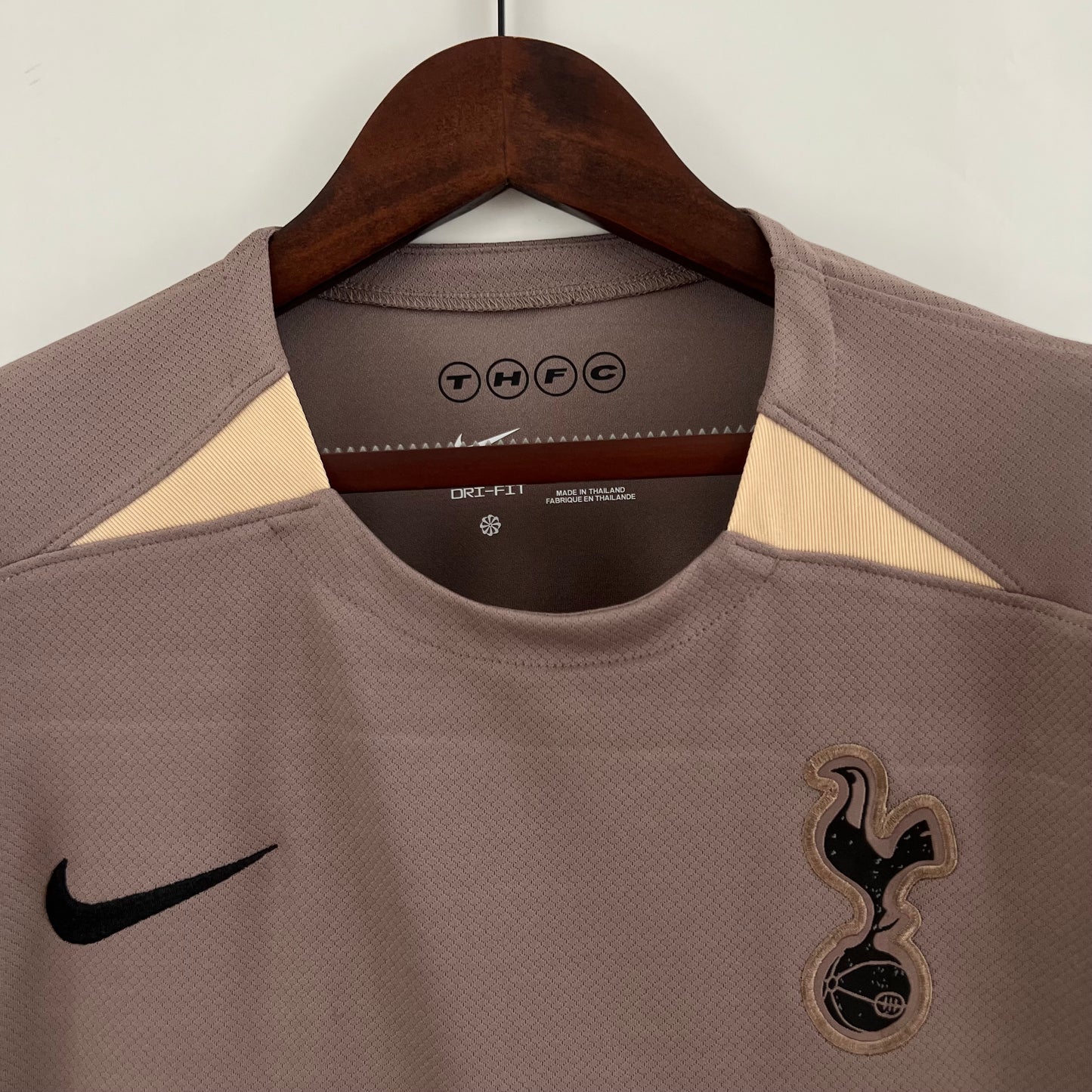 TOTTENHAM RETRÔ 23/24