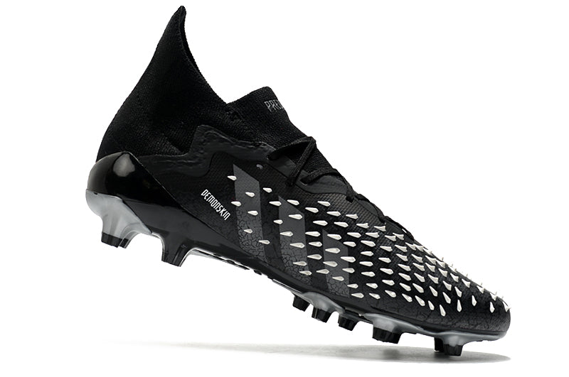 Chuteira Campo Adidas Predator Freak.1